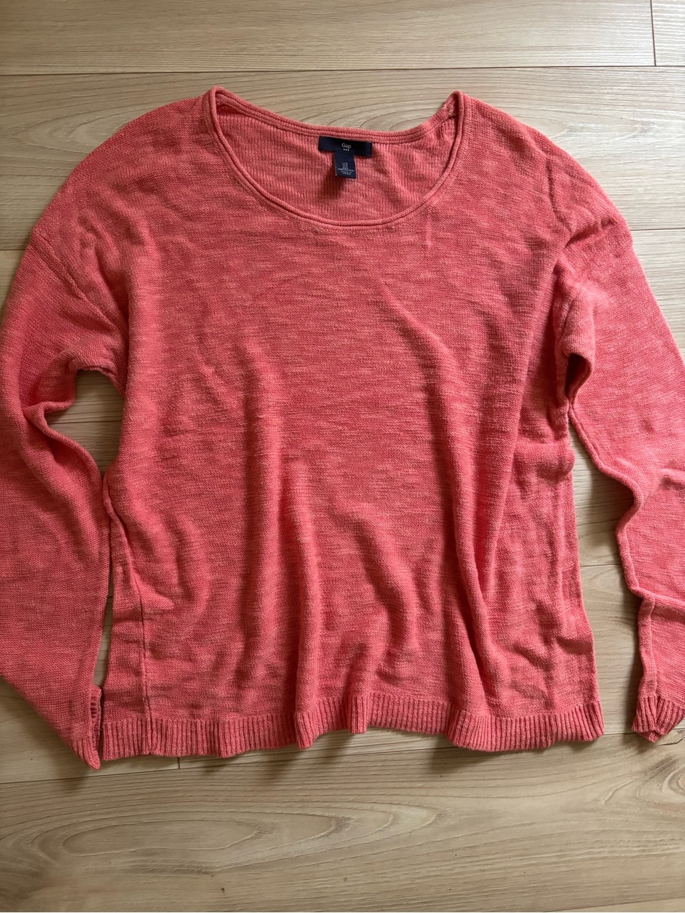 GAP Women's Bright Coral Crew Neck Sweater